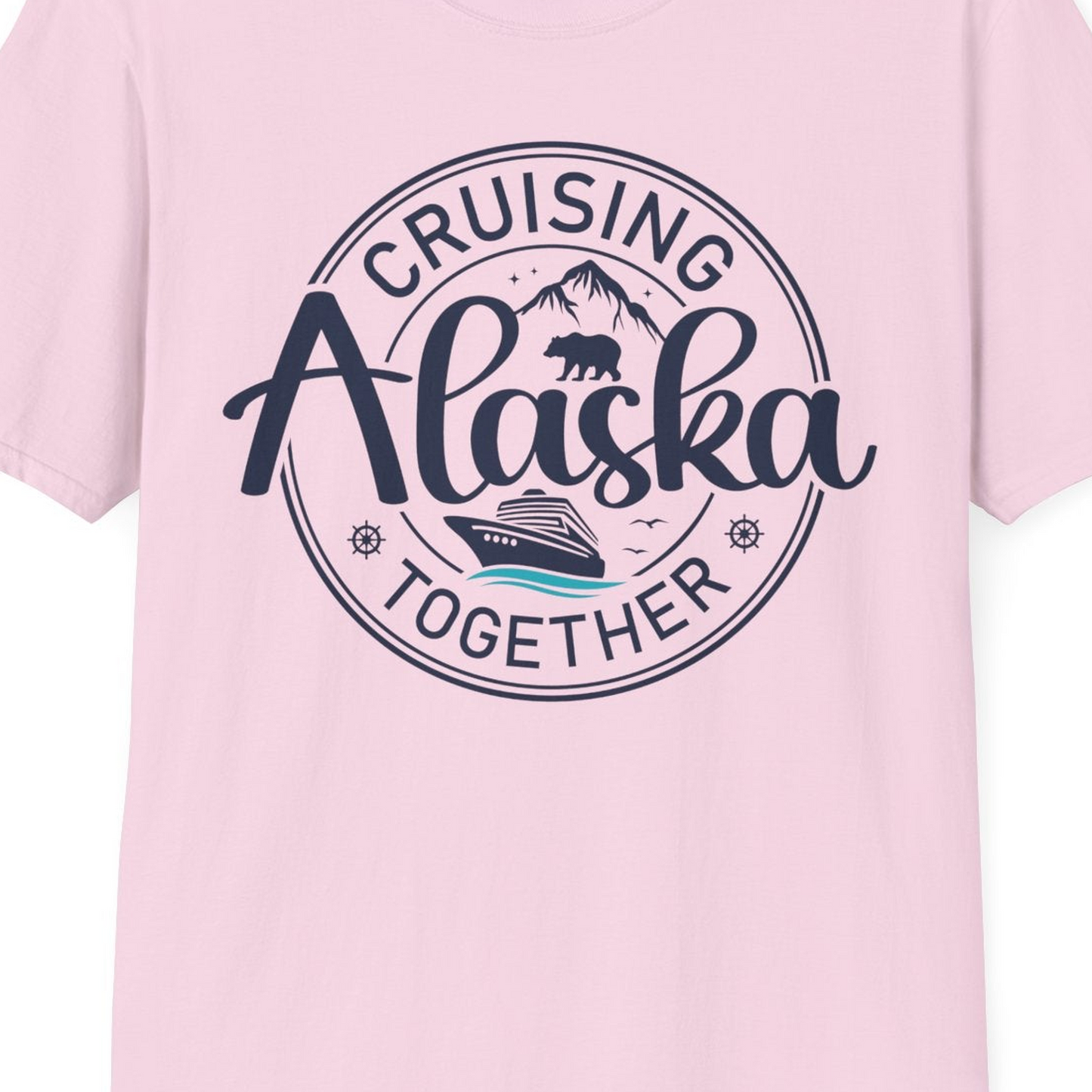 Alaska Cruise Adventure Retro Badge Shirt T-Shirt – Light Pink – Alaska Cruise Shirts Close Up