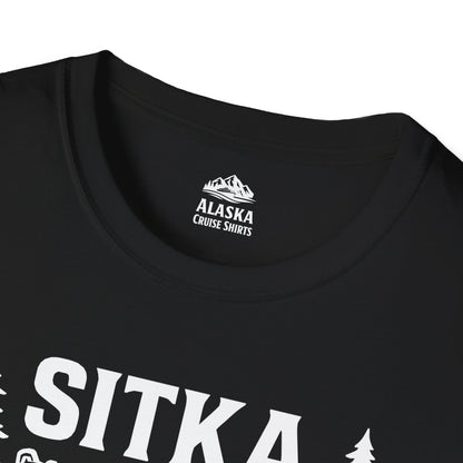 Sitka Alaska Cruise Souvenir Shirt with Totem Poles and Ship 2026 — T-Shirt