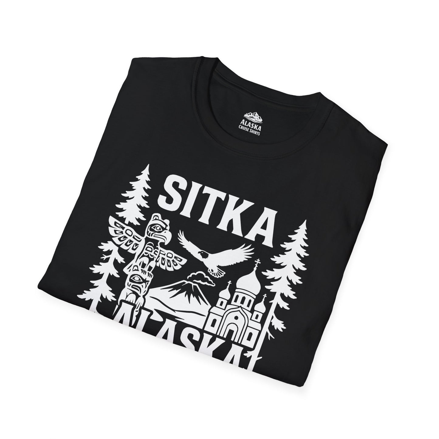 Sitka Alaska Cruise Souvenir Shirt with Totem Poles and Ship 2026 — T-Shirt