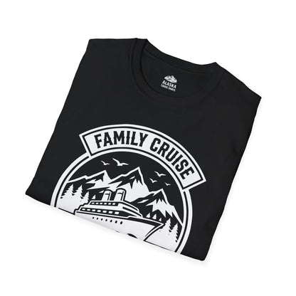 Alaska Family Cruise 2026 Scenic Mountains Group Vacation Shirt — T-Shirt