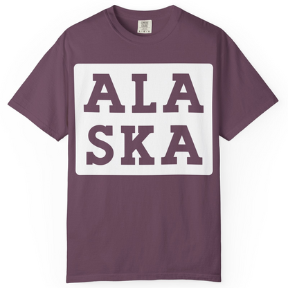 Bold Alaska Block Text Shirt Comfort Colors T-Shirt – Berry – Alaska Cruise Shirts