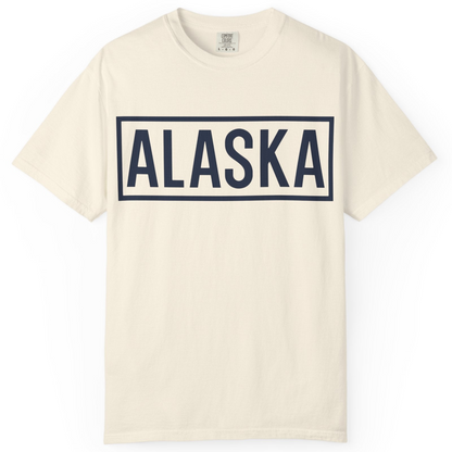 Alaska Bold Text Minimalist Monochrome Graphic Shirt for Travelers — Comfort Comfort Colors T-Shirt – Ivory – Alaska Cruise Shirts