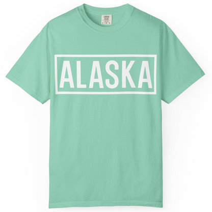 Alaska Bold Text Minimalist Monochrome Graphic Shirt for Travelers — Comfort Comfort Colors T-Shirt – Island Reef – Alaska Cruise Shirts