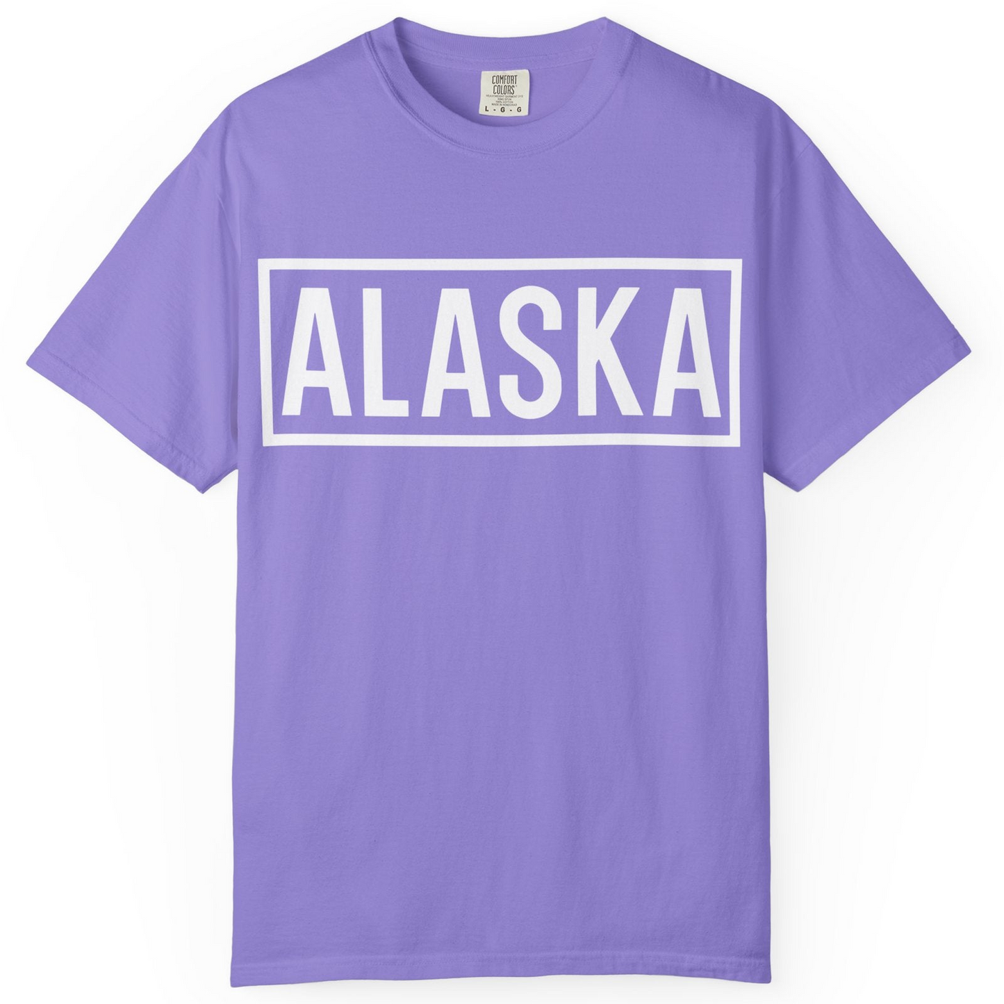 Alaska Bold Text Minimalist Monochrome Graphic Shirt for Travelers — Comfort Comfort Colors T-Shirt – Violet – Alaska Cruise Shirts