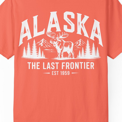 Alaska The Last Frontier Moose Mountain Wilderness Graphic Shirt — Comfort Comfort Colors T-Shirt – Bright Salmon – Alaska Cruise Shirts Close Up