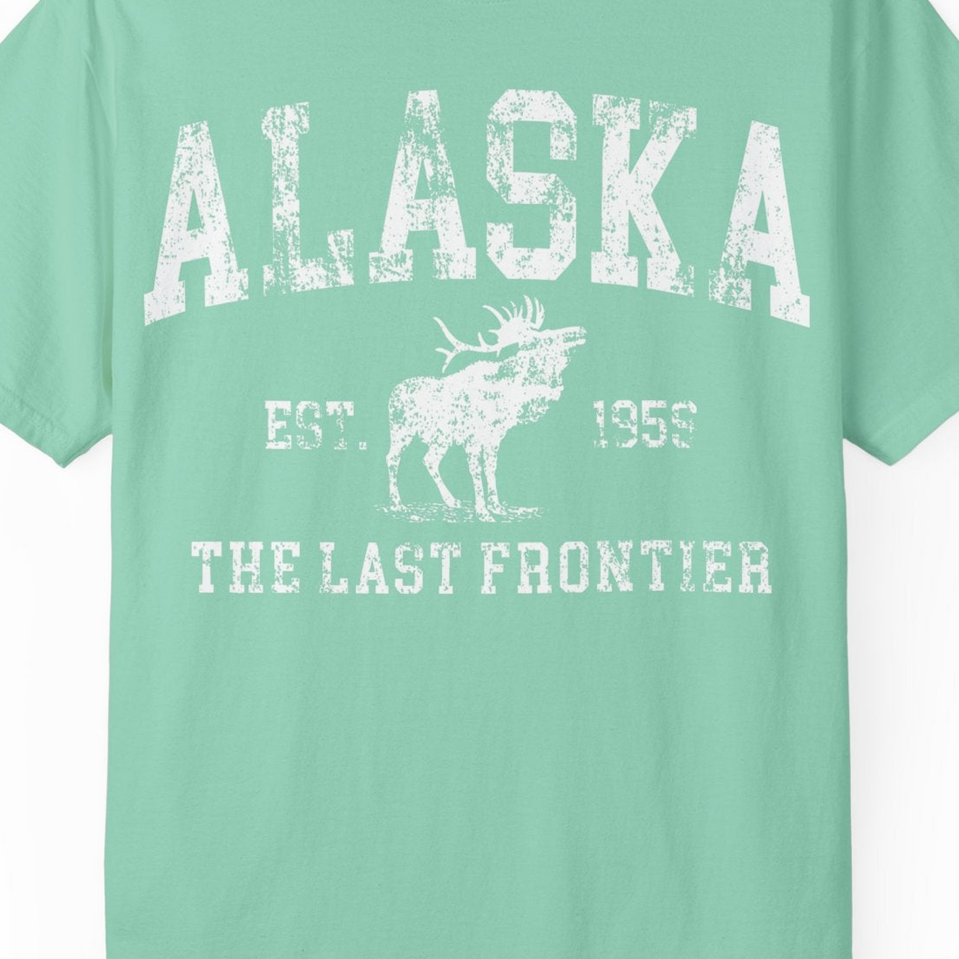 Vintage Alaska Moose Shirt Comfort Colors T-Shirt – Island Reef – Alaska Cruise Shirts Close Up