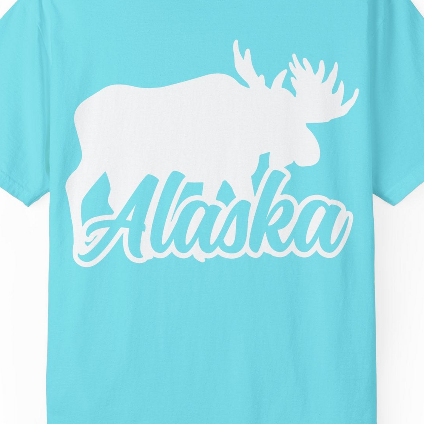 Alaska Moose Wildlife Silhouette Shirt Comfort Colors T-Shirt – Lagoon Blue – Alaska Cruise Shirts Close Up