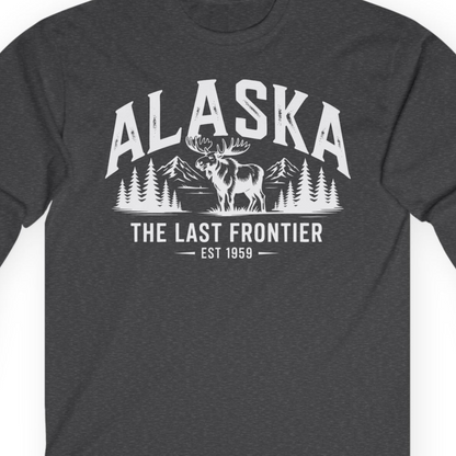 Alaska The Last Frontier Moose Mountain Wilderness Graphic Shirt — Long Sleeve Long Sleeve Shirt – Dark Heather – Alaska Cruise Shirts Close Up