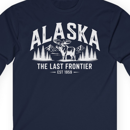 Alaska The Last Frontier Moose Mountain Wilderness Graphic Shirt — Long Sleeve Long Sleeve Shirt – Navy – Alaska Cruise Shirts Close Up