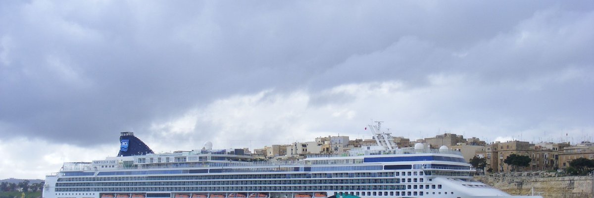 Norwegian Jade Alaska cruise hero image