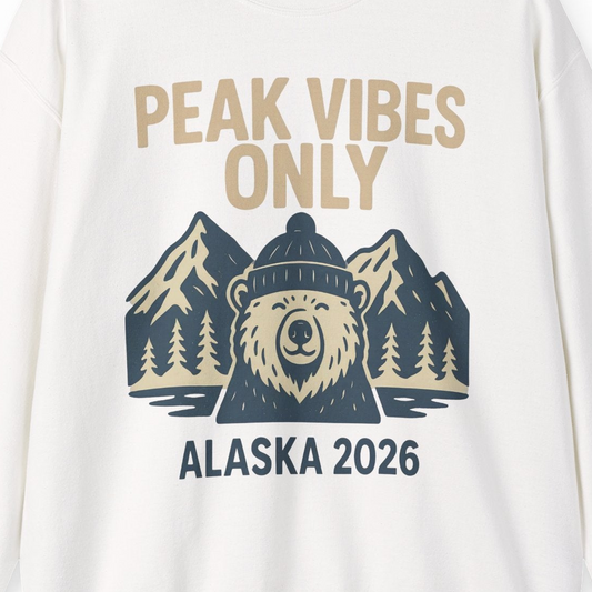 Alaska 2026 Mountain Adventure Bear Sweatshirt – Alaska Cruise Shirts Close Up