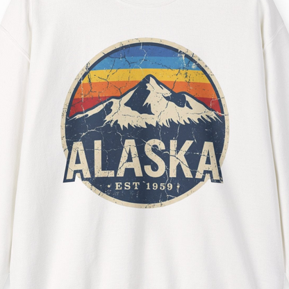 Alaska Vintage sweatshirt Sweatshirt – White – Alaska Cruise Shirts Close Up