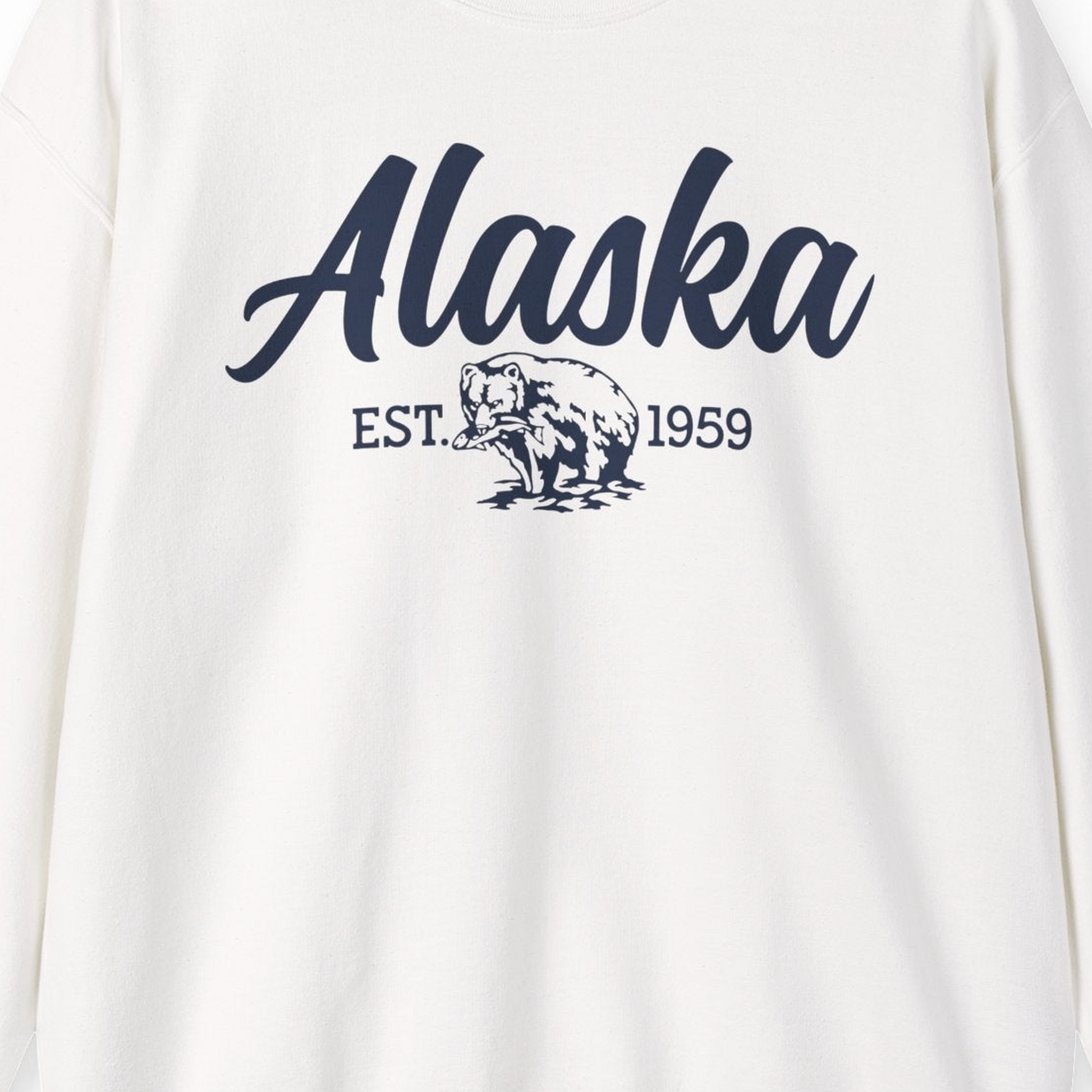 Alaska Bear Est 1959 Vintage Wildlife Graphic Monochrome Shirt — Sweatshirt Sweatshirt – White – Alaska Cruise Shirts Close Up