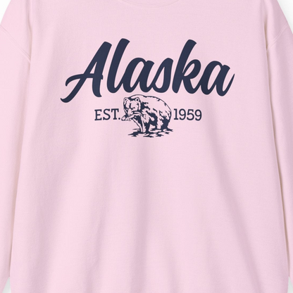 Alaska Bear Est 1959 Vintage Wildlife Graphic Monochrome Shirt — Sweatshirt Sweatshirt – Light Pink – Alaska Cruise Shirts Close Up