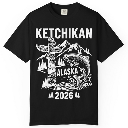 Ketchikan Alaska 2026 Totem Pole and Salmon Souvenir Shirt — Comfort T-Shirt – Alaska Cruise Shirts
