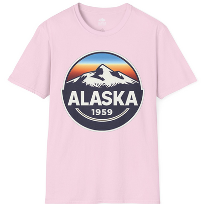 Alaska 1959 Retro Mountain Sunset Badge Shirt Vintage Statehood Tee — T-Shirt T-Shirt – Light Pink – Alaska Cruise Shirts