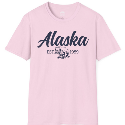 Alaska Bear Est 1959 Vintage Wildlife Graphic Monochrome Shirt — T-Shirt T-Shirt – Light Pink – Alaska Cruise Shirts