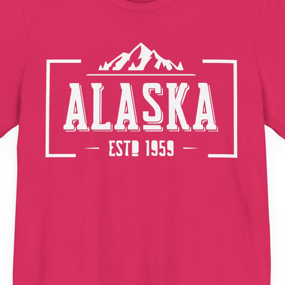 Alaska Mountain Vintage Shirt T-Shirt – Fuchsia – Alaska Cruise Shirts Close Up