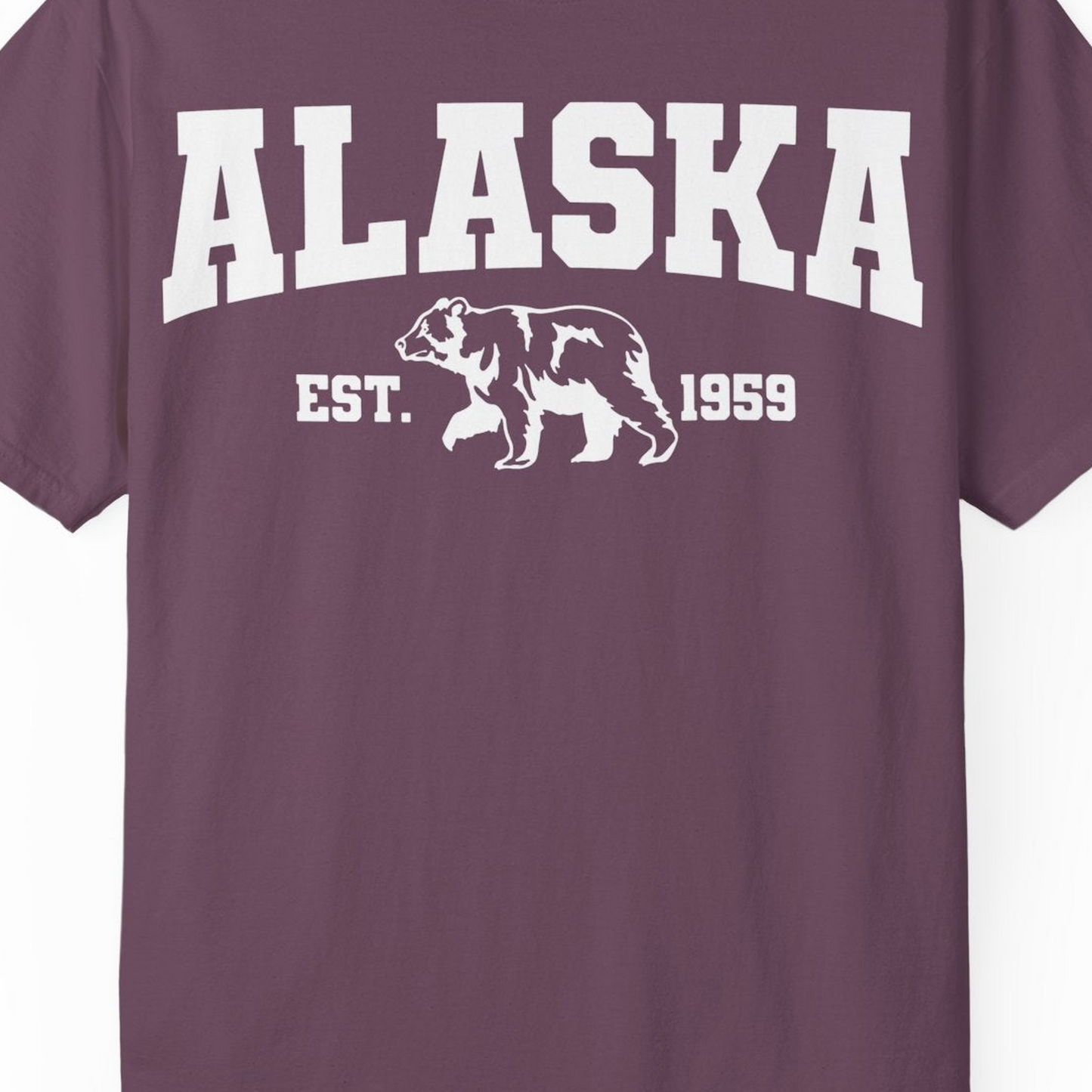 Vintage Alaska Bear Shirt T-Shirt – Berry – Alaska Cruise Shirts Close Up