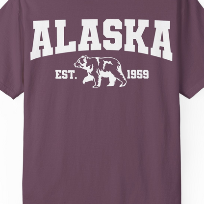Vintage Alaska Bear Shirt T-Shirt – Berry – Alaska Cruise Shirts Close Up
