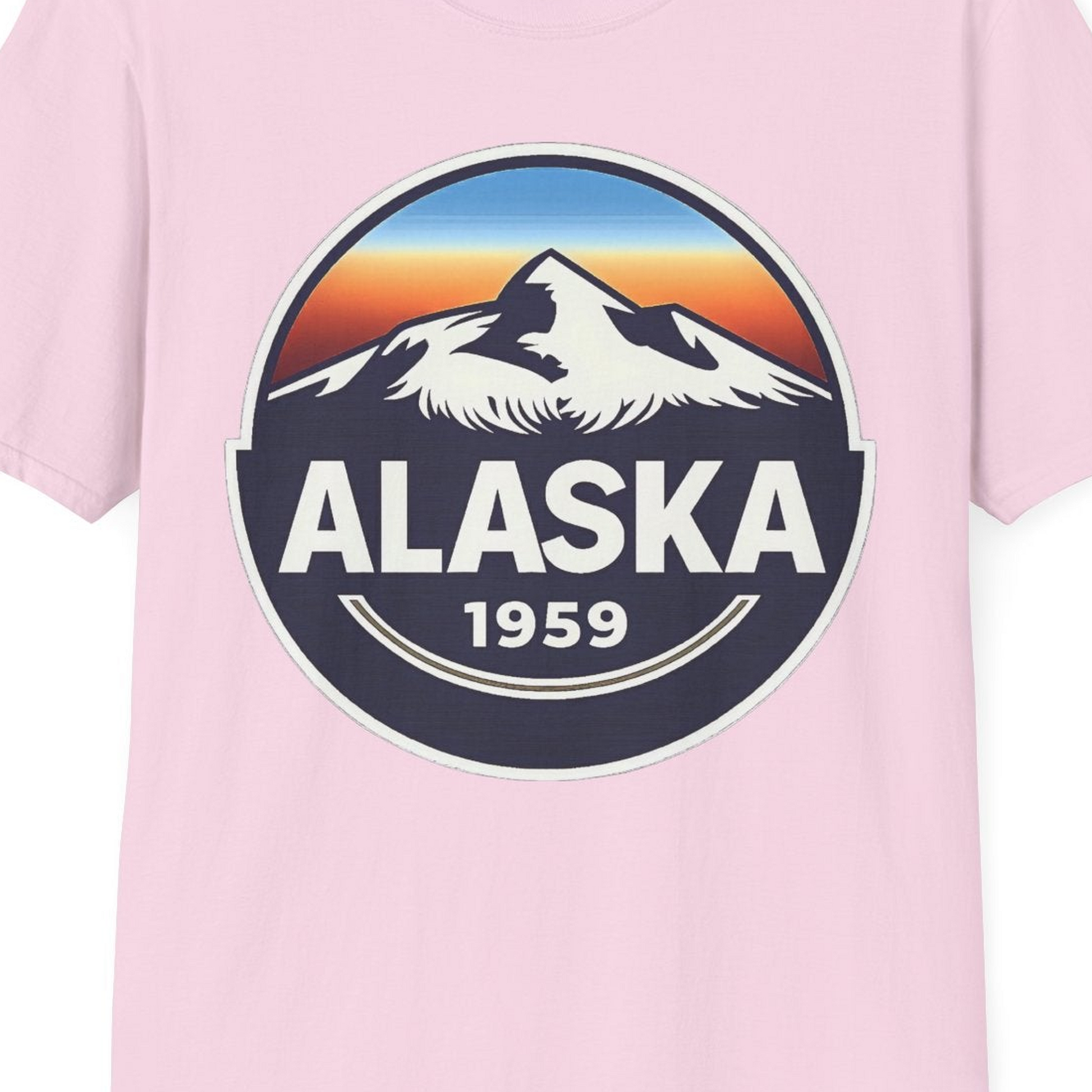 Alaska 1959 Retro Mountain Sunset Badge Shirt Vintage Statehood Tee — T-Shirt T-Shirt – Light Pink – Alaska Cruise Shirts Close Up