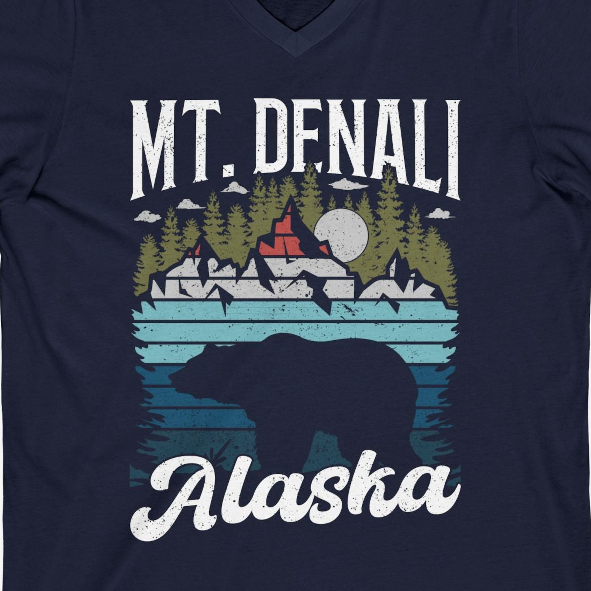 Mt Denali Alaska Bear Wilderness Shirt V-Neck Shirt – Alaska Cruise Shirts Close Up