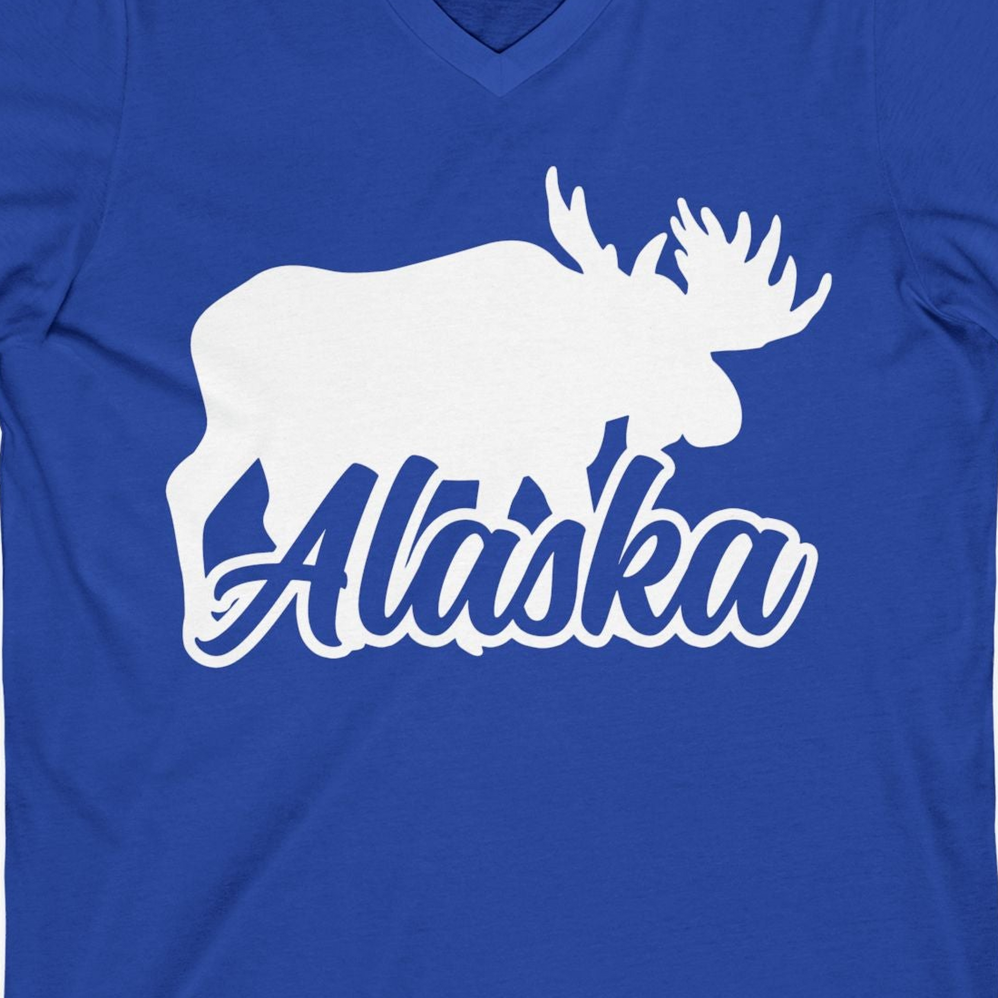 Alaska Moose Wildlife Silhouette Shirt V-Neck Shirt – True Royal – Alaska Cruise Shirts Close Up